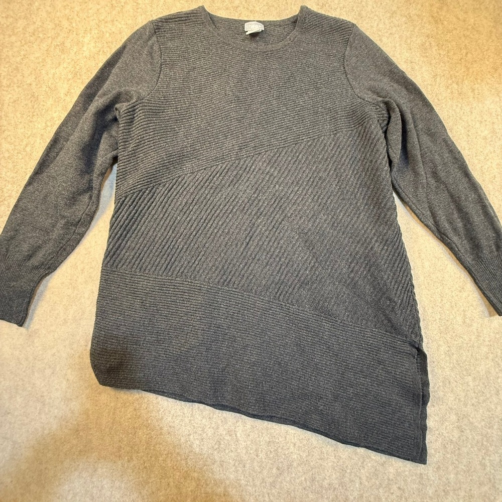 Chicos‎ Gray Ribbed Asymmetrical Hem Long Sleeve Sweater Size 1 Medium Charcoal